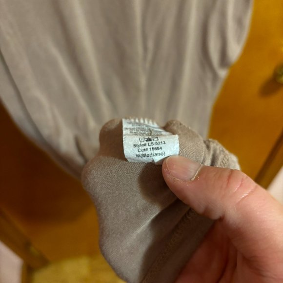 Free To Live Stretchy Oversized Sleeveless Top Size Medium - Picture 14 of 14